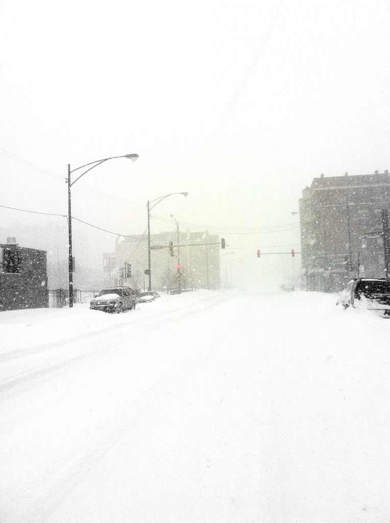 Blizzard Chicago 2011 Lake Shore Drive Closed